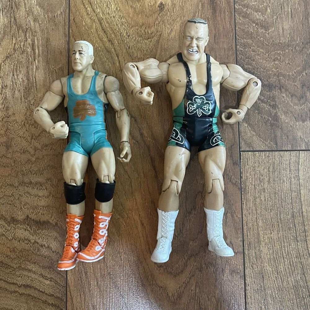 WWE Action Figure Lot of 2 Fit Findlay / Fit Findlay